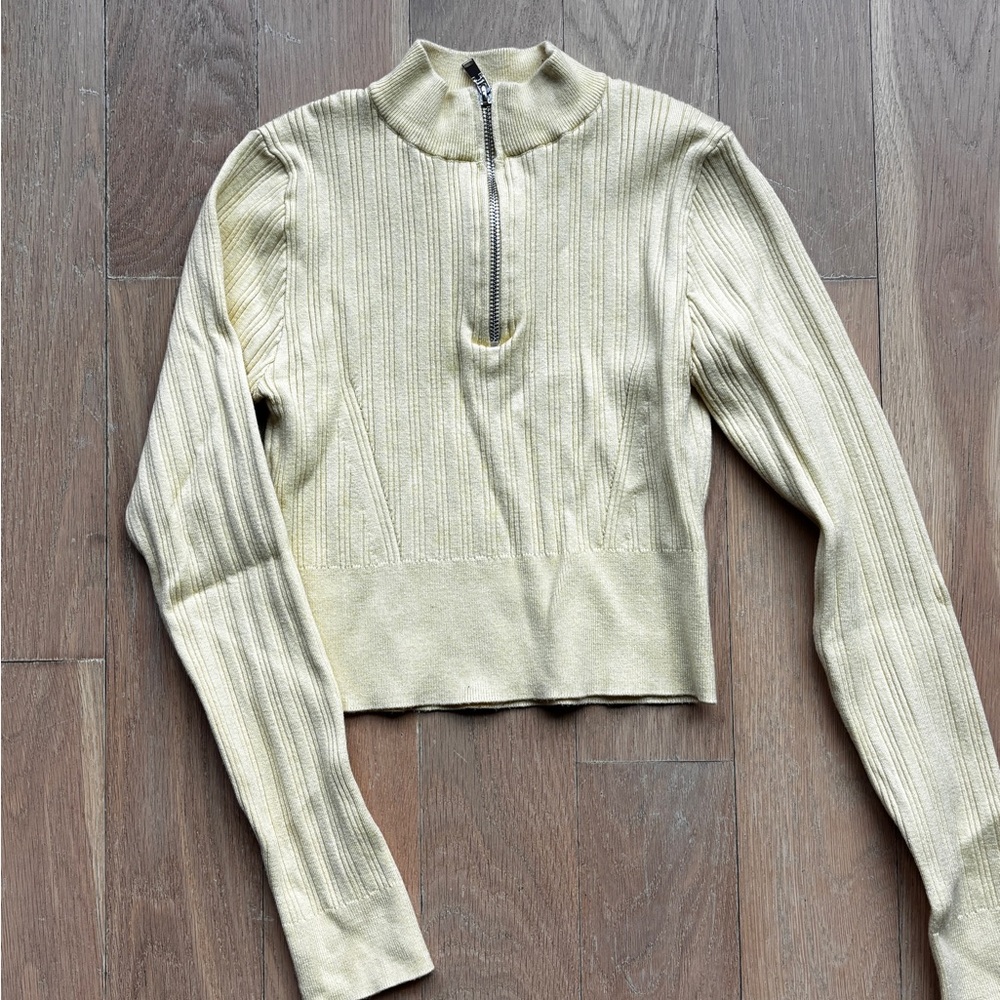 Forever 21 Light Yellow Ribbed Zip-Up Sweatshirt